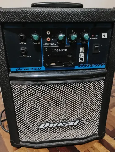 Caixa Amplificada