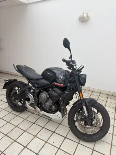 Triumph trident 660 2025
