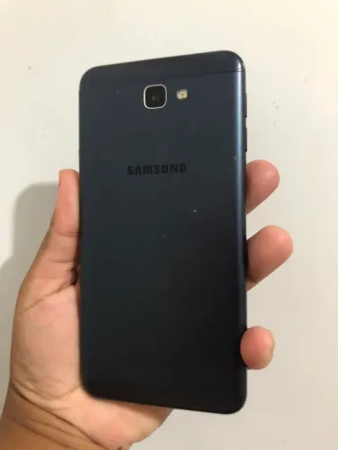 J7 prime 32