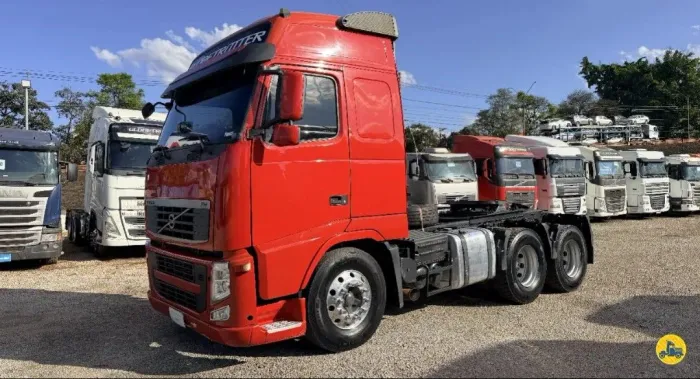 VOLVO FH-520 6X4<br>2010/2010<br>TETO ALTO<br>AUTOMÁTICO