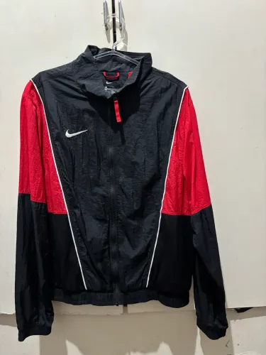 Corta vento nike