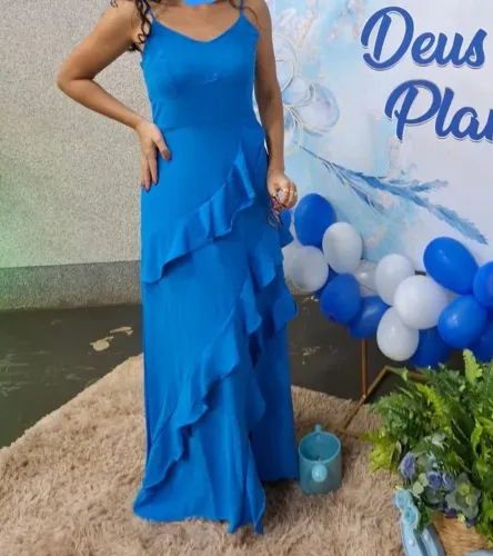Vestido usado apenas uma vez em ótimo estado, veste p