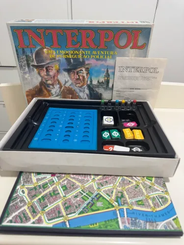 JOGO INTERPOL GROW -COMPLETO- MUITO BOM ESTADO