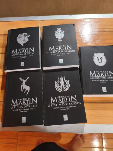 Box Ed. Limitada Game of Thrones + O Cavaleiro dos Sete Reinos