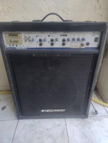 Caixa amplificada com eco e Reverb microfone gratis