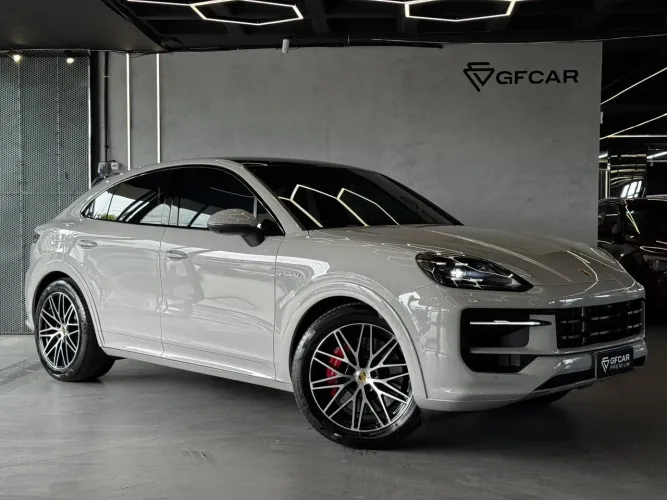 Porsche Cayenne Coupe E-hybrid 3.0 V6 462cv 2024