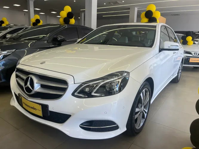 Mercedes-Benz E-250 CGI Avantgarde 2.0 TB 211cv Aut. 2016