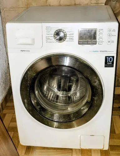 Vendo minha máquina lava e seca funcionando perfeitamente perfeitamente