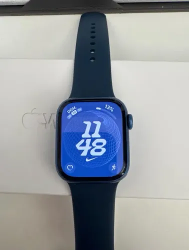 Apple Watch Series 7 41mm GPS + Cellular