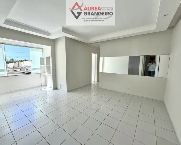 Apartamento no Village das Palmeiras III