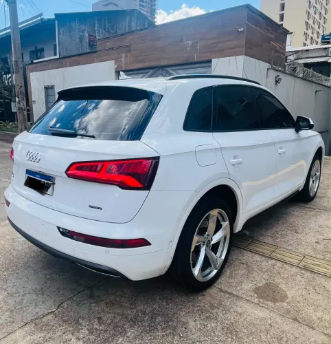 Audi Q5 S-line 2.0 TFSI Quattro S-tronic 2019