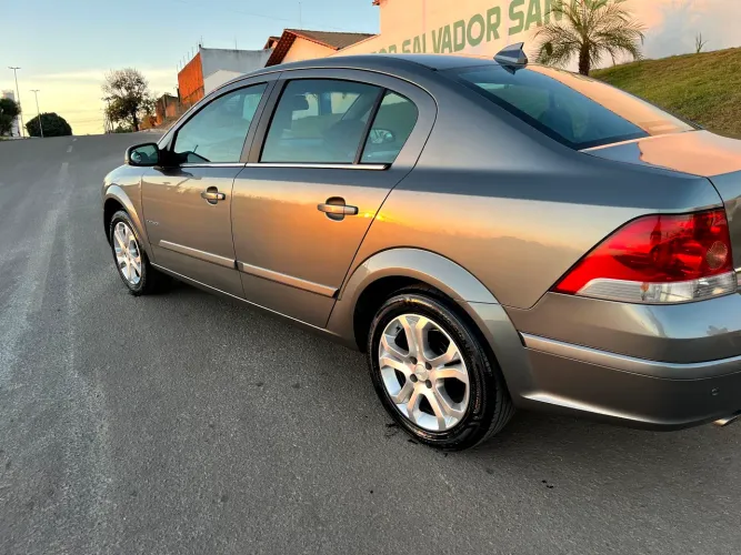 Chevrolet Vectra Elegan. 2.0 MPFI 8V Flexpower AUT 2010