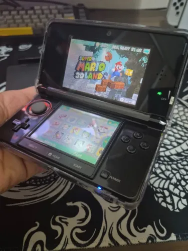 Nintendo 3DS Old Cosmo Black desbloqueado.