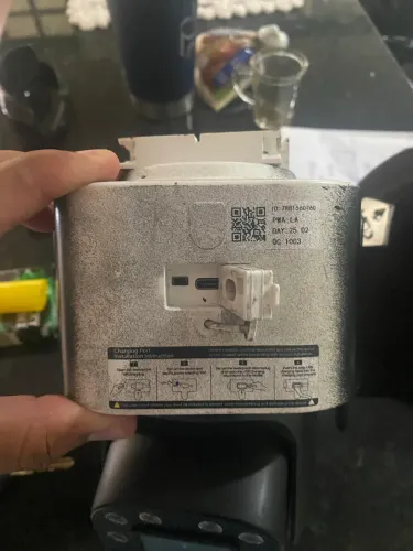 Câmera IP com chip 4g 
