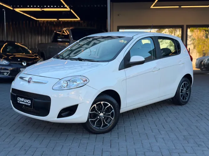 Fiat Palio Attractive 1.0 EVO Fire Flex 8V 5P 2016