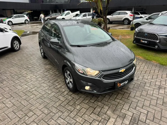 Chevrolet Onix Hatch LT 1.0 12V TB Flex Mec. 4P 2019