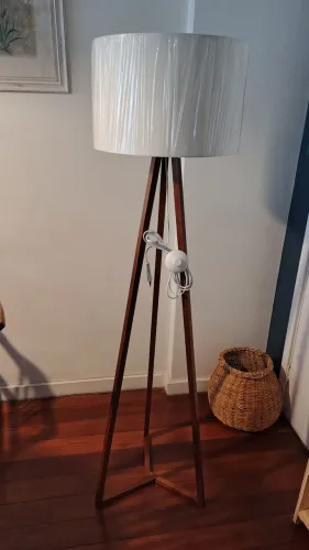 Abajur de chão