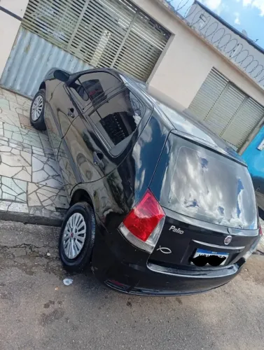 Fiat Palio 4 portas completo 
