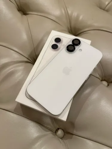 iPhone 16 256Gb Branco (Impecável)
