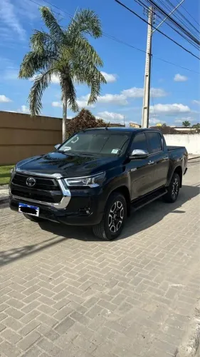 Toyota Hilux CD SRX 4x4 2.8 TDI Diesel Automática 2022