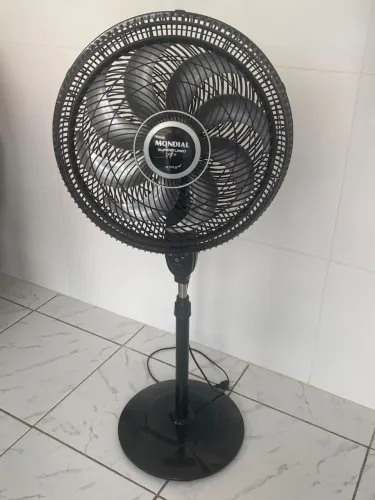Vendo ventilador Mondial superturbo 8 pás estado novo!