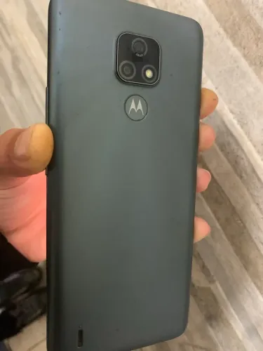 Moto e7 seminova