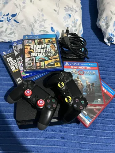 VENDO PS4 SLIM 1 TERA