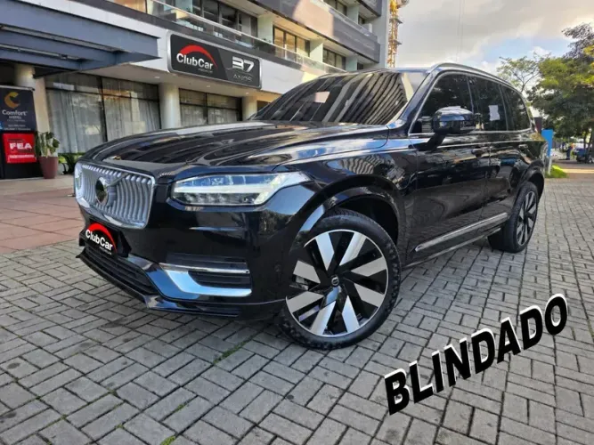 Volvo XC 90 2.5t 210cv AWD 5P 2024