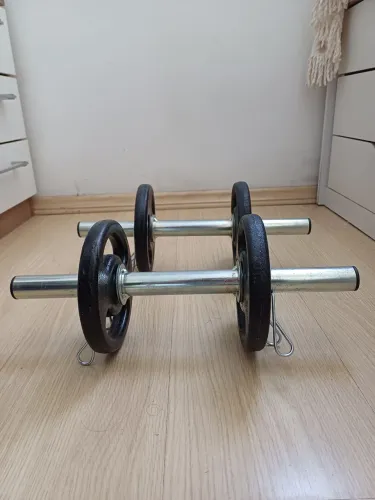 Halteres de 40 cm + 8 kg em anilhas (4 X 2kg) + Presilhas