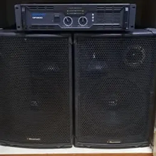 Kit 2 Caixas De Som + Amplificador Oneal 2100 Cxs Acústica Bombastic 300w Rms 8ohms 12PX