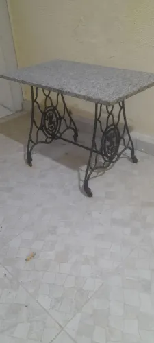 Mesa base singer com granito