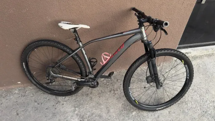 bicicleta aro 29 specialized mtb trilha tamanho L