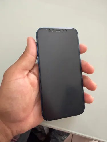 Vendo iPhone peças iPhone 12, só não tem bateria e placa, o resto tem tudo