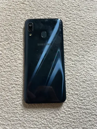 Usado: Samsung A30 64 Gb Preto - Excelente