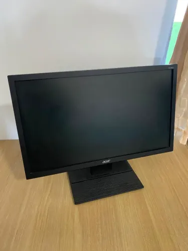 Monitor Acer V226HQL 21.5" Full HD - LED