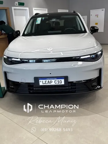 Leapmotor C10 REEV (Híbrido) 2027