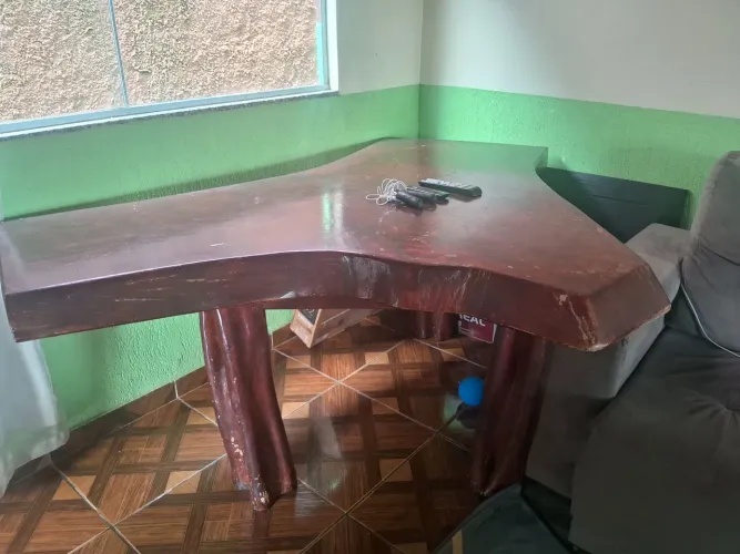 Mesa de madeira de Angelim Rustica