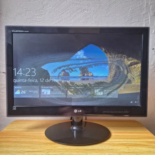 Monitor LG  22" VGA + Conversor HDMI