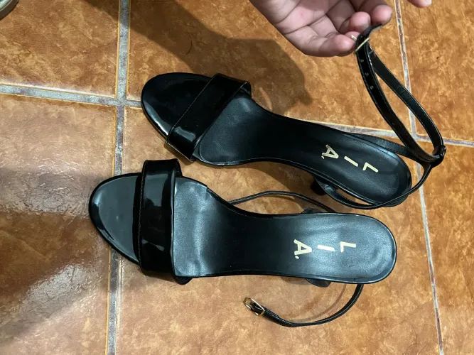 Vendo salto preto