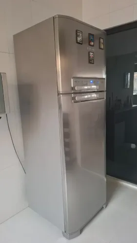 Geladeira Eletrolux 480 litros
