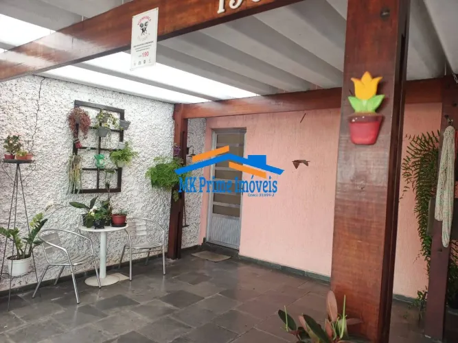 Casa 4 Quartos sendo 3 Suítes, 3 Vagas de Garagem - Quitaúna/Osasco.