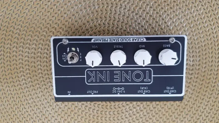Pedal de Guitarra CSS Preamp (seminovo) - ToneInk