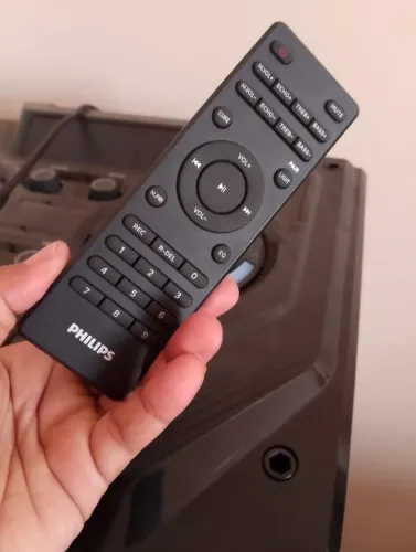 CAIXA DE SOM PHILIPS 2000W