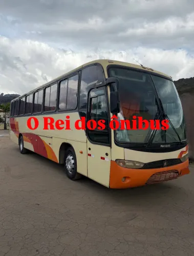 Ônibus rodoviário- Marcopolo Andare Class