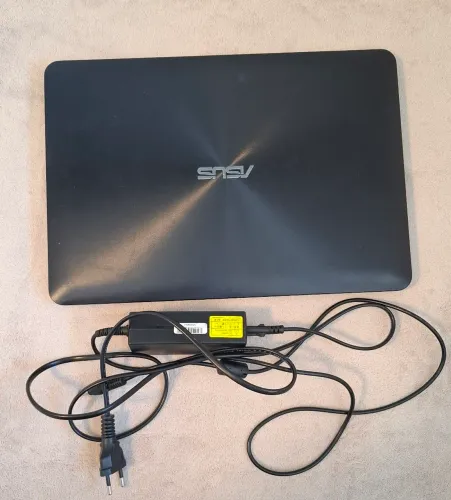 Notebook Asus