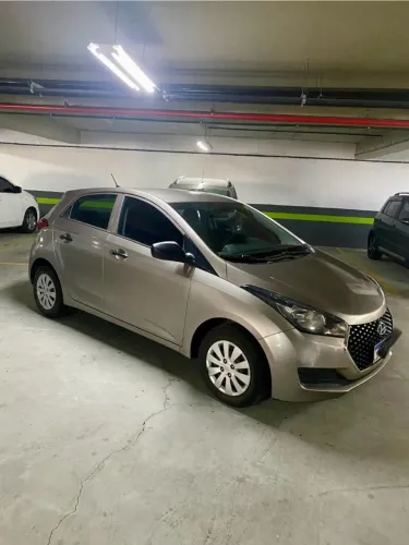 Hyundai HB20 Unique 1.0 Flex 12V Mec. 2019