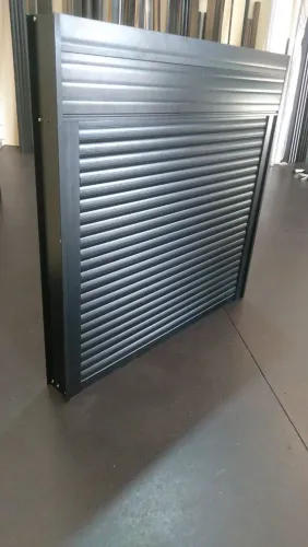 janela persiana integrada automática 