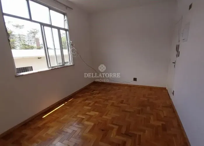 Apartamento com 1 dormitório para alugar, 30 m² por R$ 1.372,55/mês - Alto - Teresópolis/R