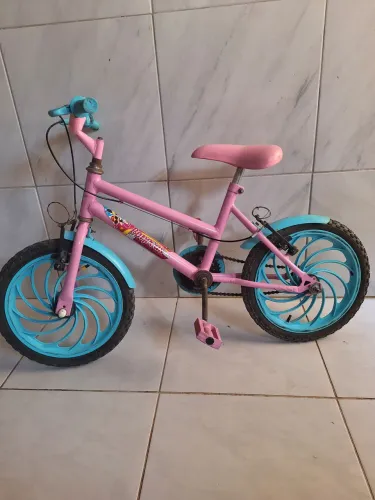 Bicicleta bem conservada