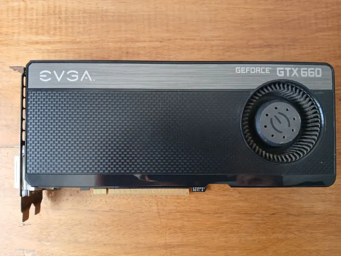 Placa de Vídeo EVGA GTX660